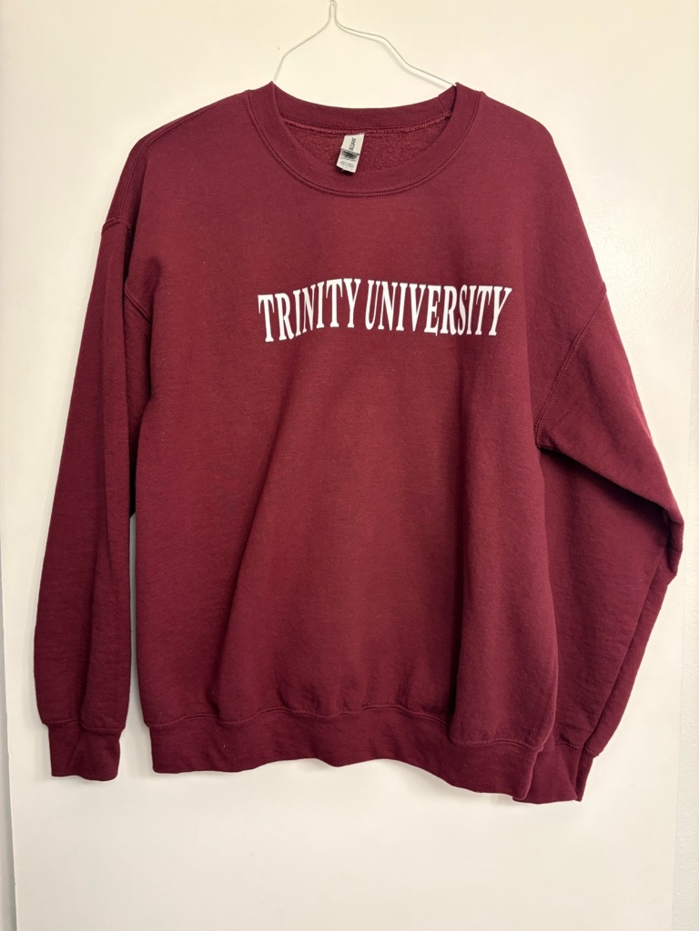 Women’s Trinity University Gildan Sweatshirt Size Large
